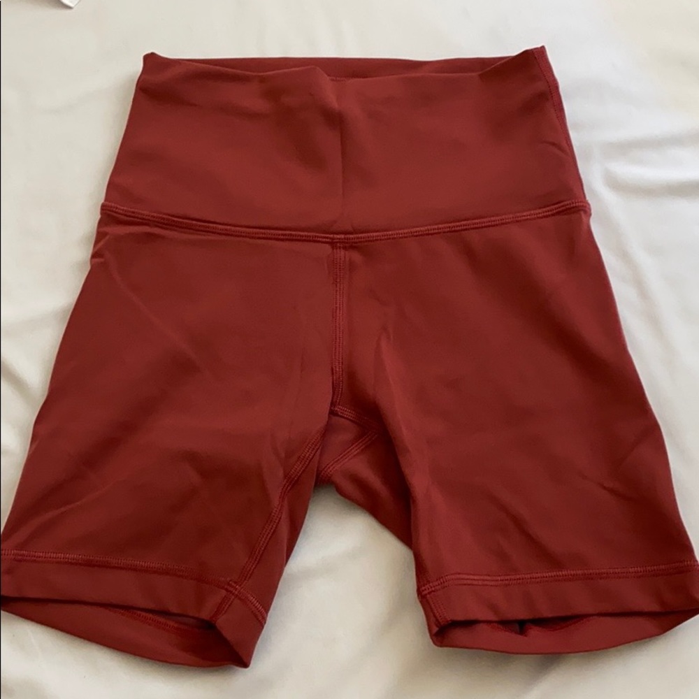 Wunder Train High-Rise Biker Short 6”